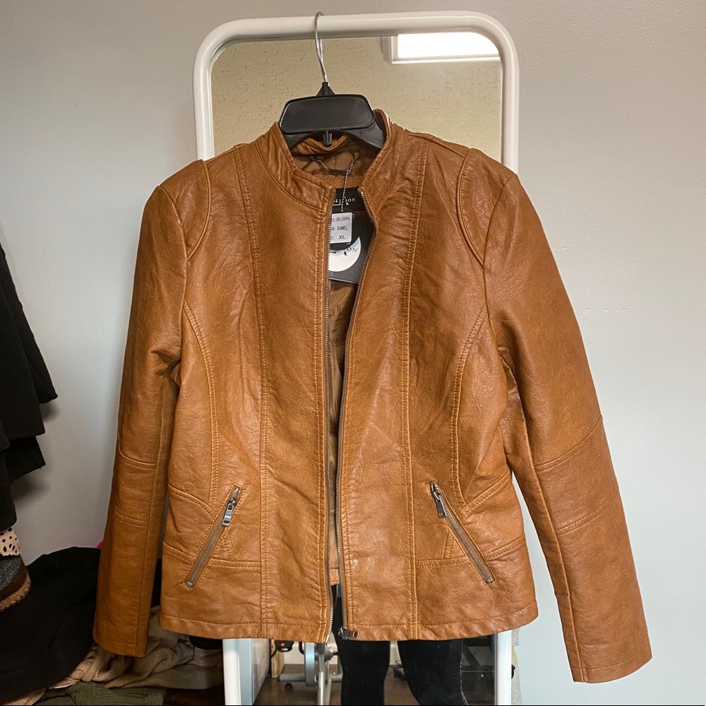 Women’s Leather Jacket